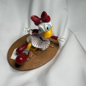 Philadelphia Phillies Hamilton Collection Daisy Duck Baseball Figurine Disney